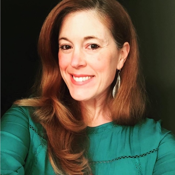 Meet your Posher, Heidi - Picture 4 of 6